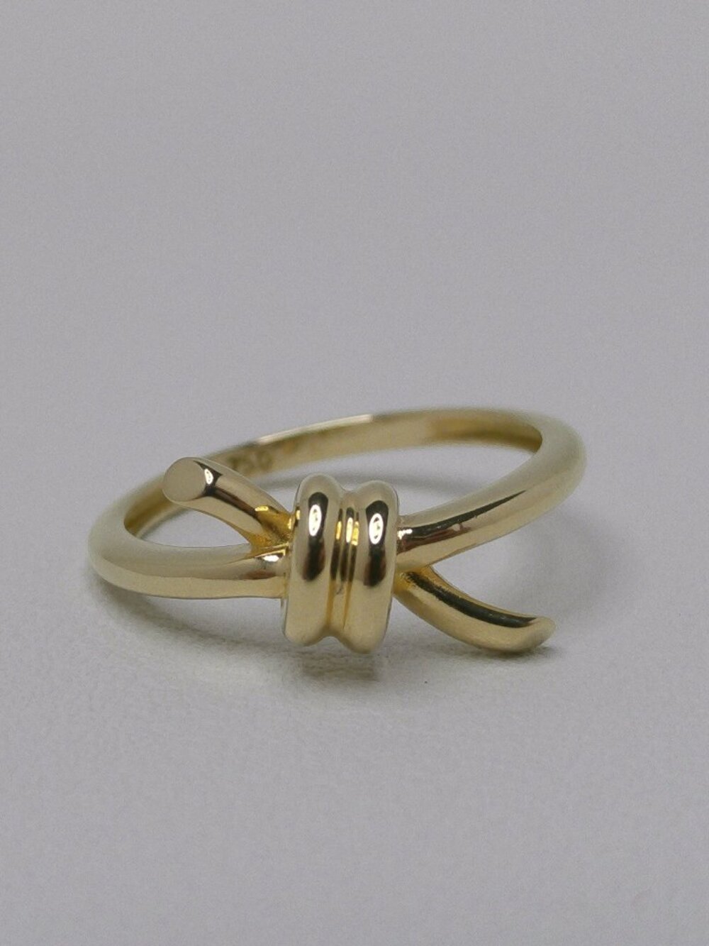 Knot Ring